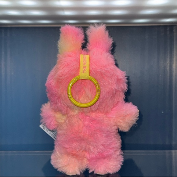 POP MART: LOYALTY LABUBU from THE MONSTERS Big Into Energy Series - Picture 3 of 5